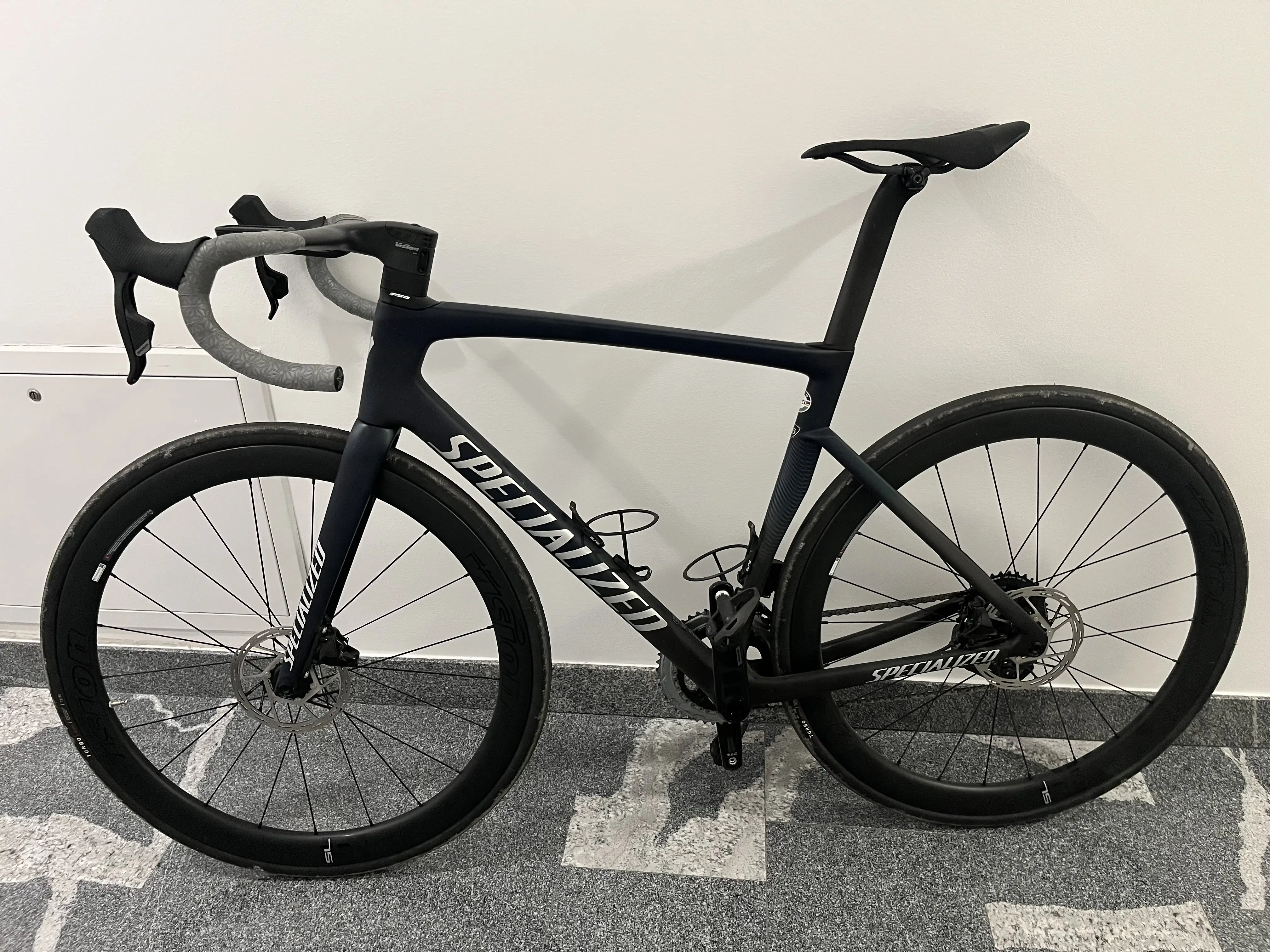 Specialized Tarmac SL7 Comp - Rival eTap AXS used in 56 cm | buycycle