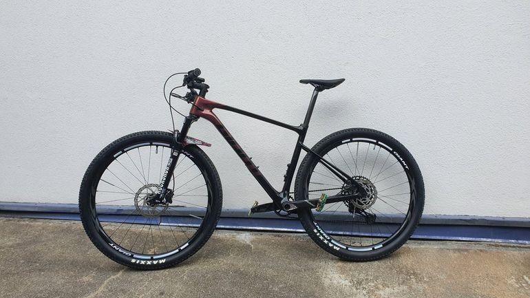 Used Giant XTC Advanced 29 1 2021 Mountainbike — image 1 of 21