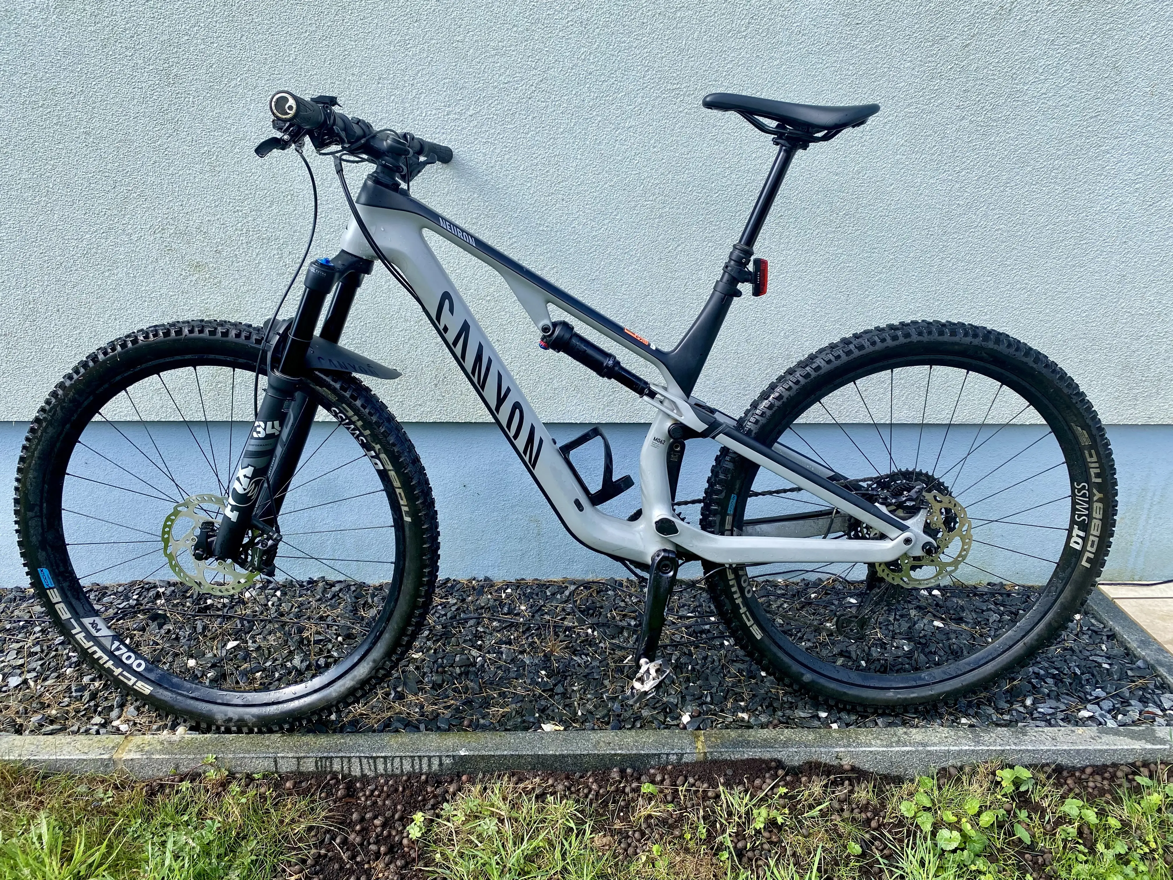 Canyon neuron cf discount 2021