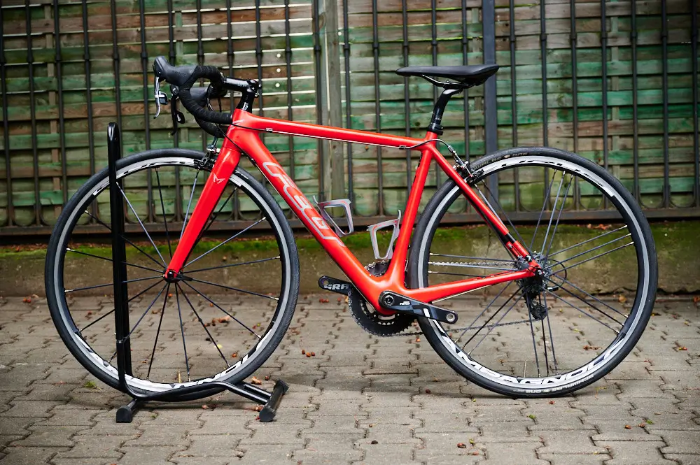 Used felt road online bike