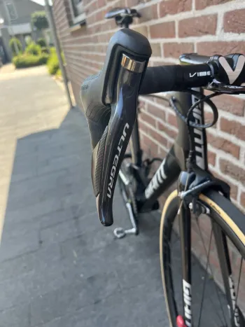 Used Giant TCR Advanced Pro 0 Di2 2019 Road & Gravel, Black — image 3 of 5