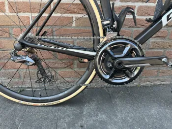 Used Giant TCR Advanced Pro 0 Di2 2019 Road & Gravel, Black — image 2 of 5