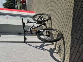 Used Giant Trance 4 2016 Mountainbike, Black — image 8 of 8