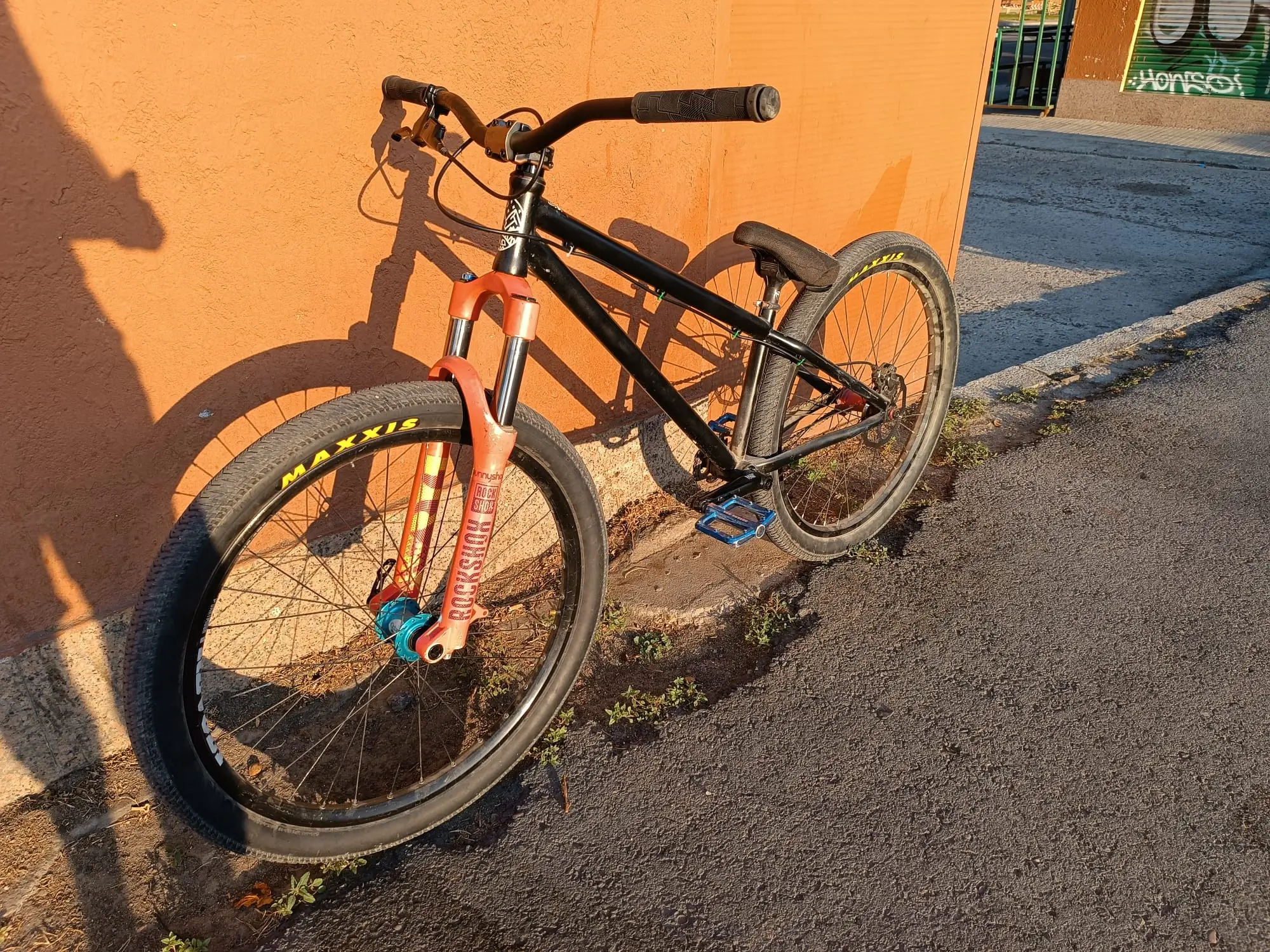 Saracen bikes sale greece