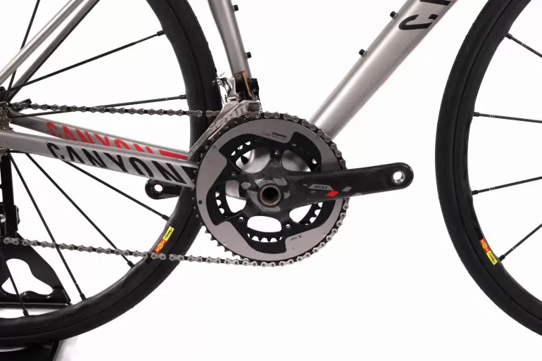 Used Canyon Ultimate CF SLX Road & Gravel — image 7 of 16