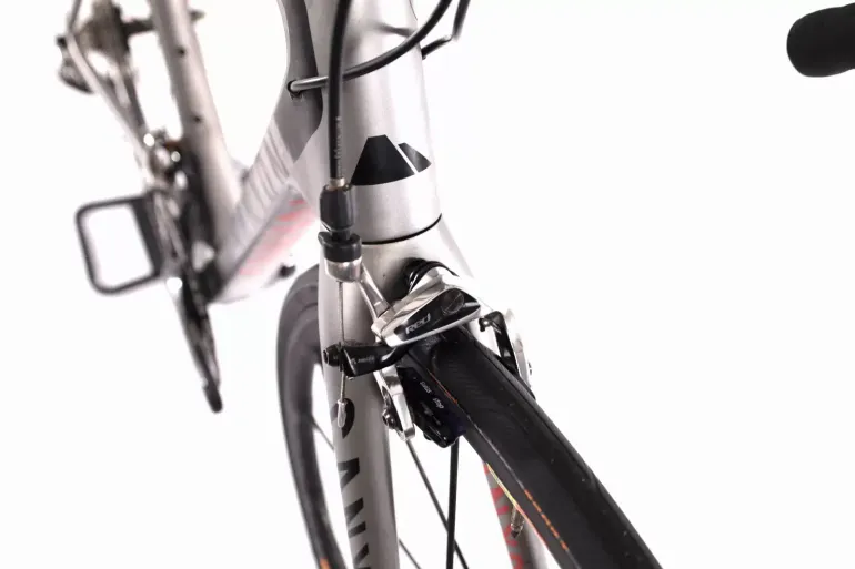 Used Canyon Ultimate CF SLX Road & Gravel — image 11 of 16