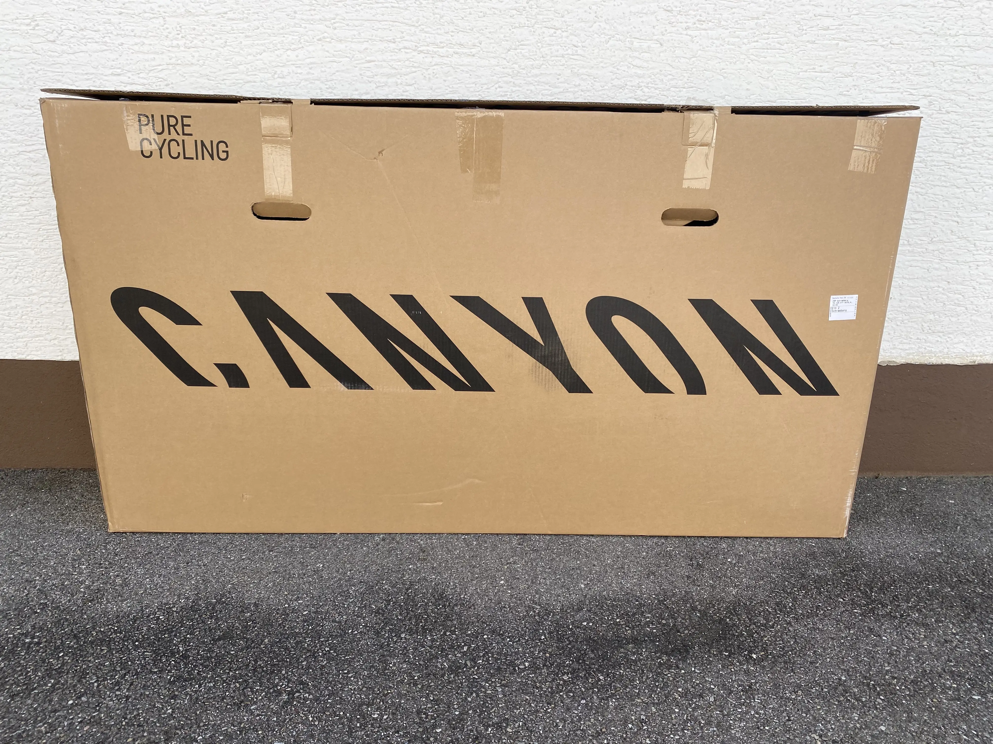 Canyon bike guard online box