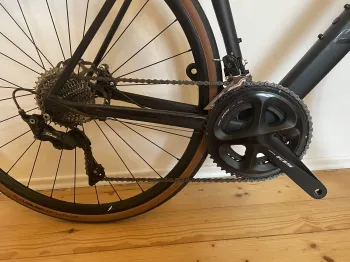 Used Canyon Endurace AL 7.0 2023 Road & Gravel, Black — image 2 of 3