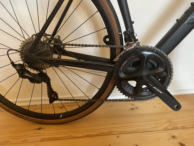 Used Canyon Endurace AL 7.0 2023 Road & Gravel, Black — image 2 of 3
