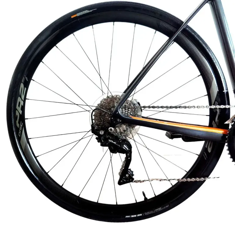 Used Giant Defy Advanced 2 2020 Road & Gravel, Light Gray — image 4 of 8