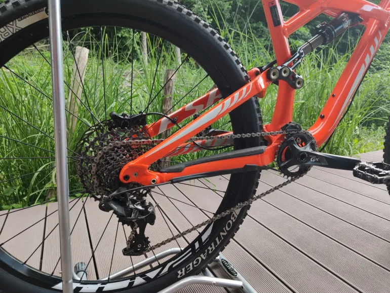 Specialized discount enduro orange