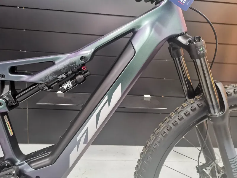 Brugt KTM MACINA KAPOHO ELITE 2022 Mountainbike — billede 3 af 8