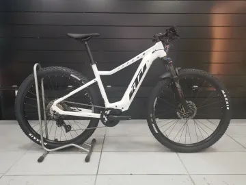 Brugt KTM MACINA RACE 591 2022 Mountainbike — billede 4 af 4