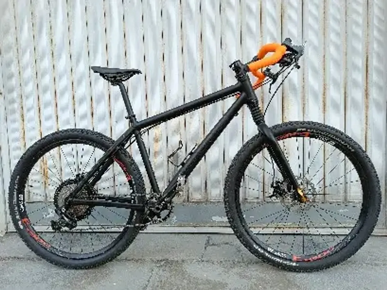 Cannondale f4 mountain bike online