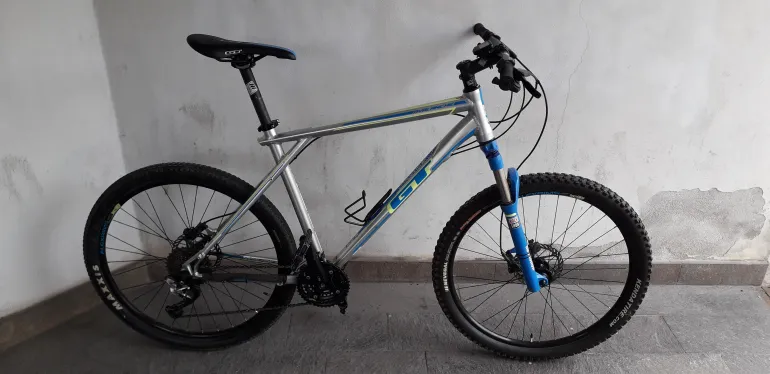 Used GT Avalanche 1.0 2016 Mountainbike — image 1 of 3