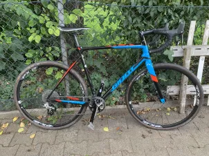 Giant tcx cheap slr 2017