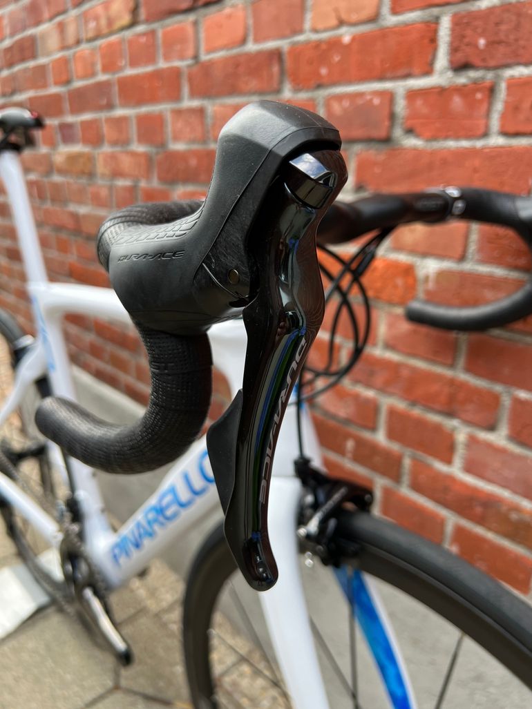 Used Pinarello NEW! Dogma F10 7,1Kg! Carbon/Full Shimano Dura Ace/Size 57,5 2022 Road & Gravel, Light Gray — image 5 of 16
