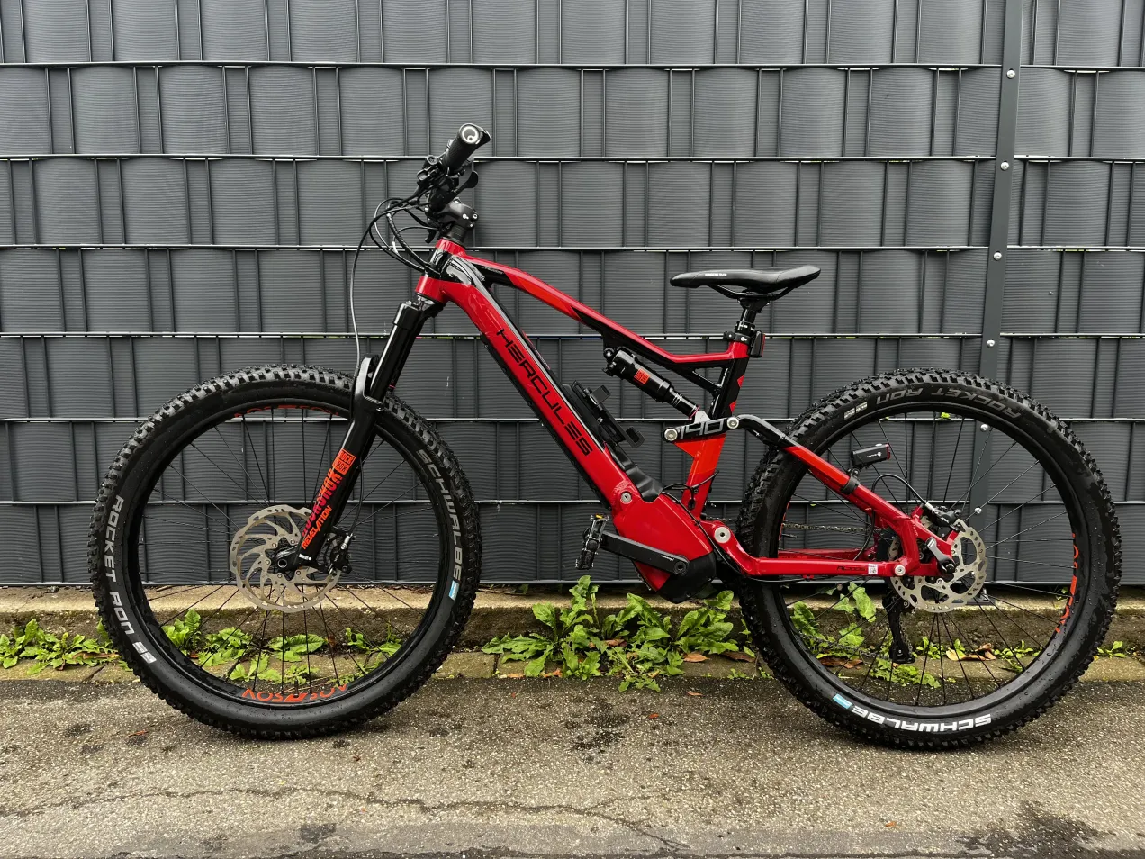 Hercules dirt rider sale cycle