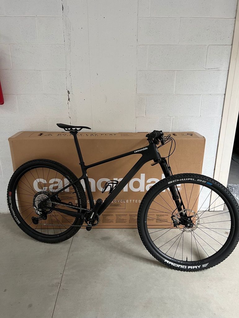 Used Cannondale Scalpel HT Hi-MOD 1 2022 Mountainbike, Black — image 1 of 10