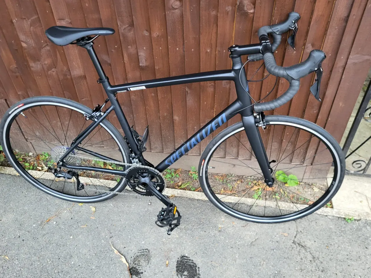 Specialized allez elite 2020 road clearance bike