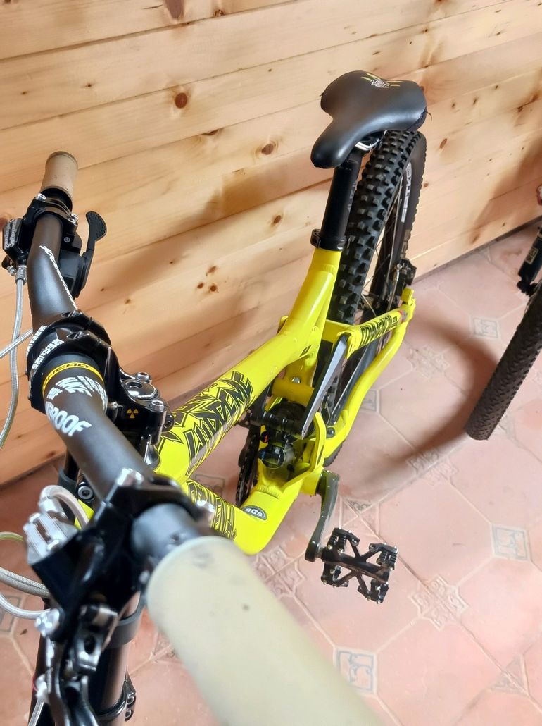 commencal supreme dh 27