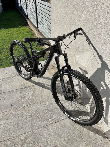 Used Focus JAM 8.8 2022 Mountainbike, Black, 29 — image 7 of 12