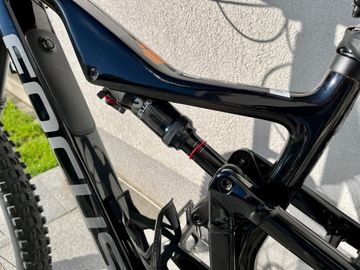 Used Focus JAM 8.8 2022 Mountainbike, Black, 29 — image 5 of 12