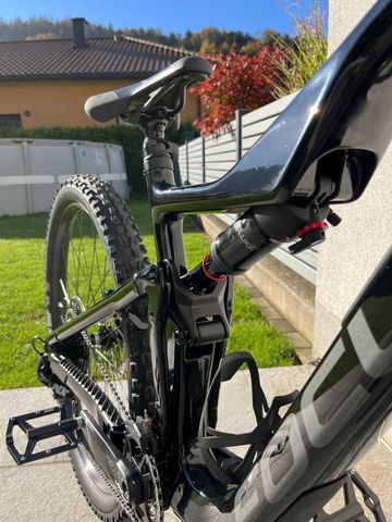 Used Focus JAM 8.8 2022 Mountainbike, Black, 29 — image 4 of 12