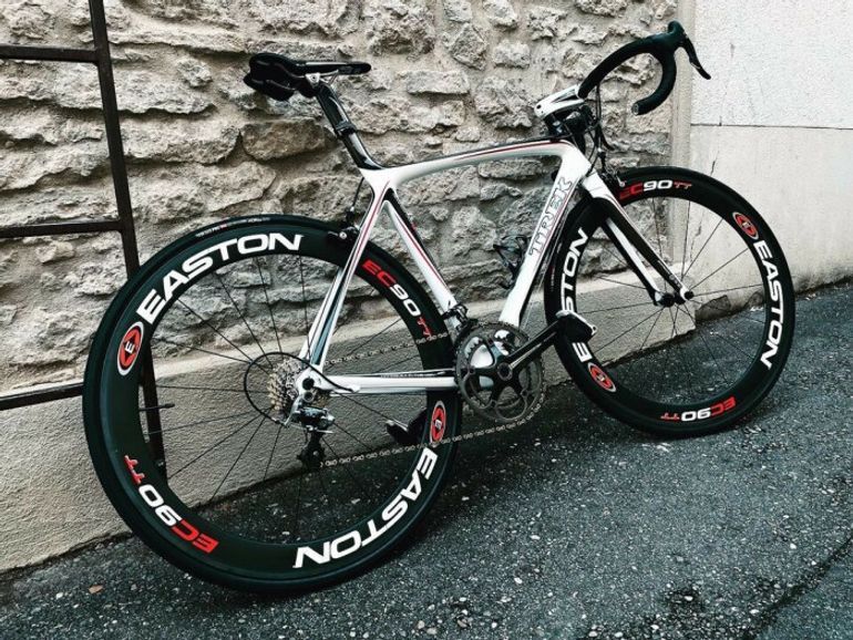 Used Trek Madone 6.9 Pro 2008 Road & Gravel, White — image 1 of 13