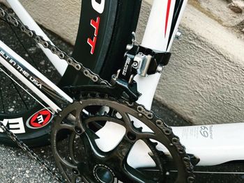 Used Trek Madone 6.9 Pro 2008 Road & Gravel, White — image 4 of 13
