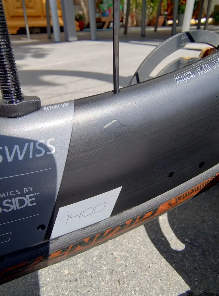 Used Canyon Aeroad CF SLX 8 DISC eTap 2022 Road & Gravel, Rosso — image 8 of 9