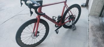 Used Canyon Endurace CF SL 7 eTAP 2022 Road & Gravel, Red — image 3 of 7
