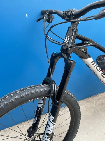 Used Mondraker FOXY 2022 Mountainbike, Black — image 6 of 7