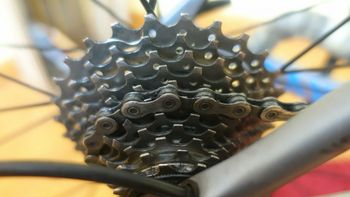 Used Canyon Ultimate CF SL 9.0 Aero 2014 Road & Gravel, Schwarz — image 9 of 10