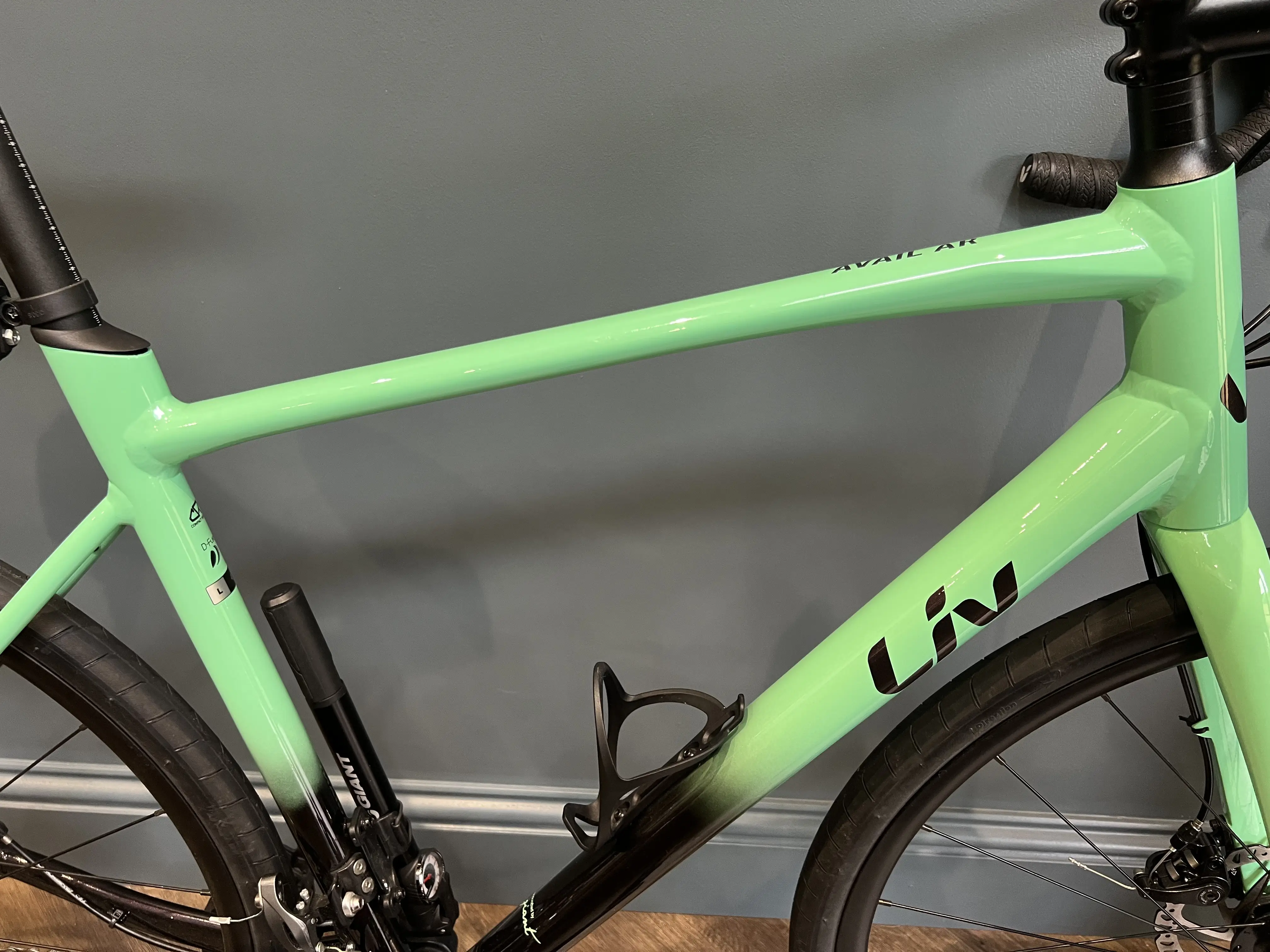 Liv Avail AR 4 used in LG buycycle UK