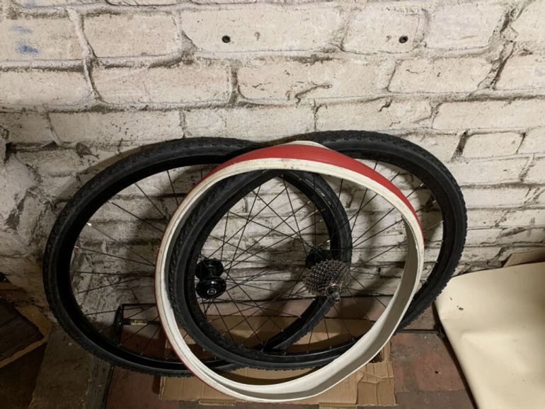 Used TRIBAN RC 520 Gravel Bike 2021 Road & Gravel, Dunkelgrau — image 8 of 9