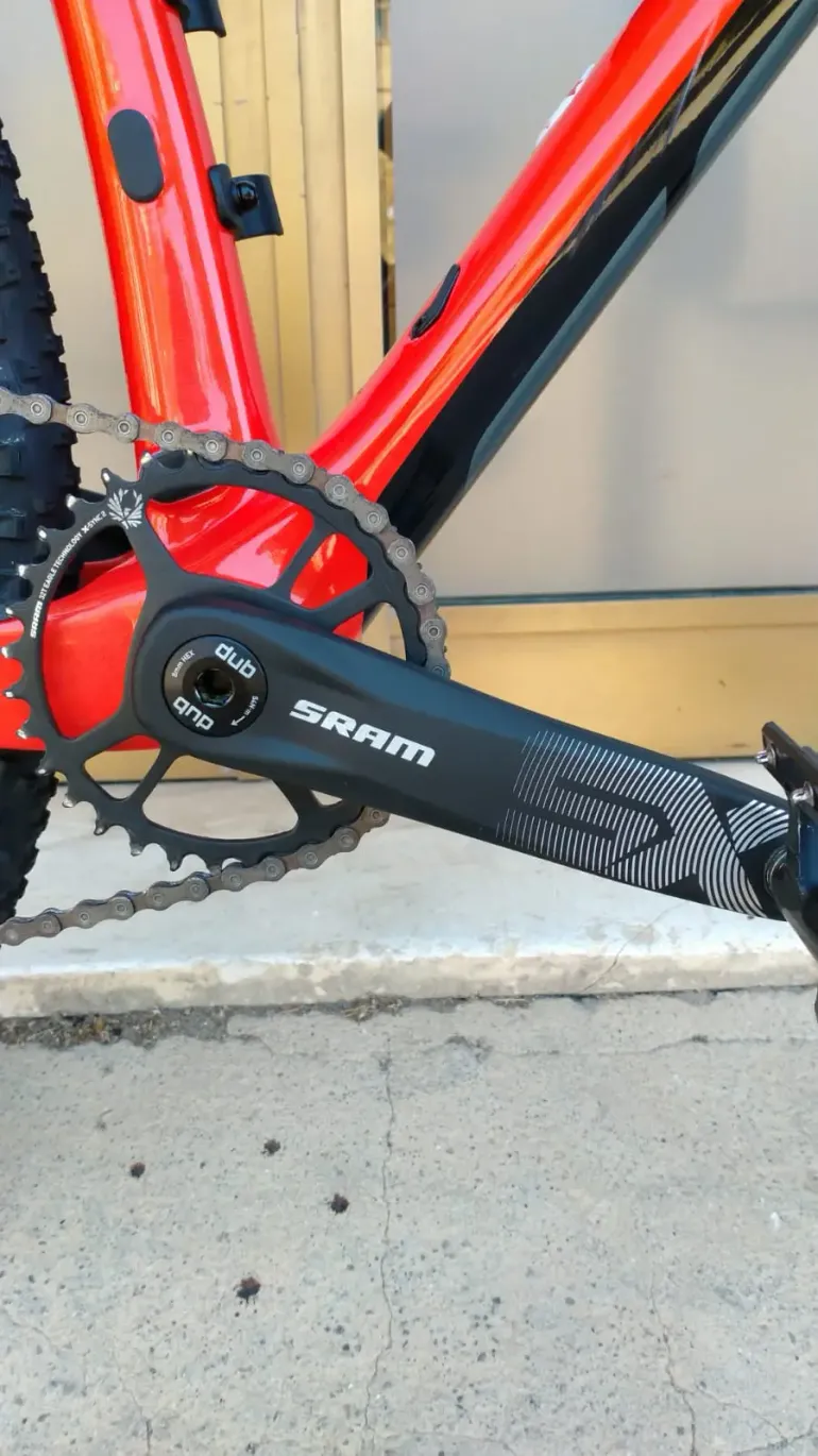 Used Scott Scale 940 2021 Mountainbike, Red — image 15 of 23