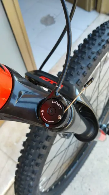 Used Scott Scale 940 2021 Mountainbike, Red — image 22 of 23