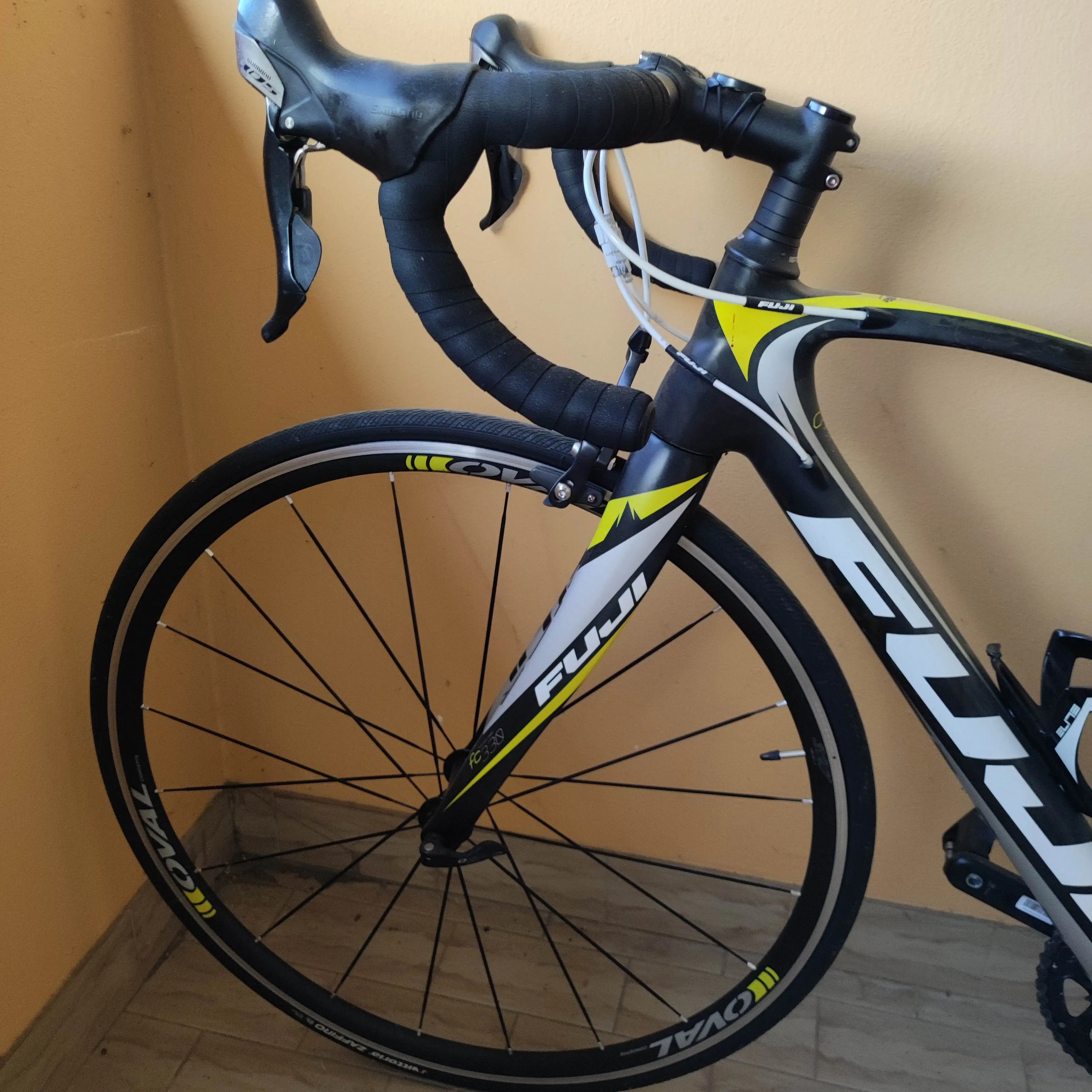 Fuji fc 440 road 2024 bike