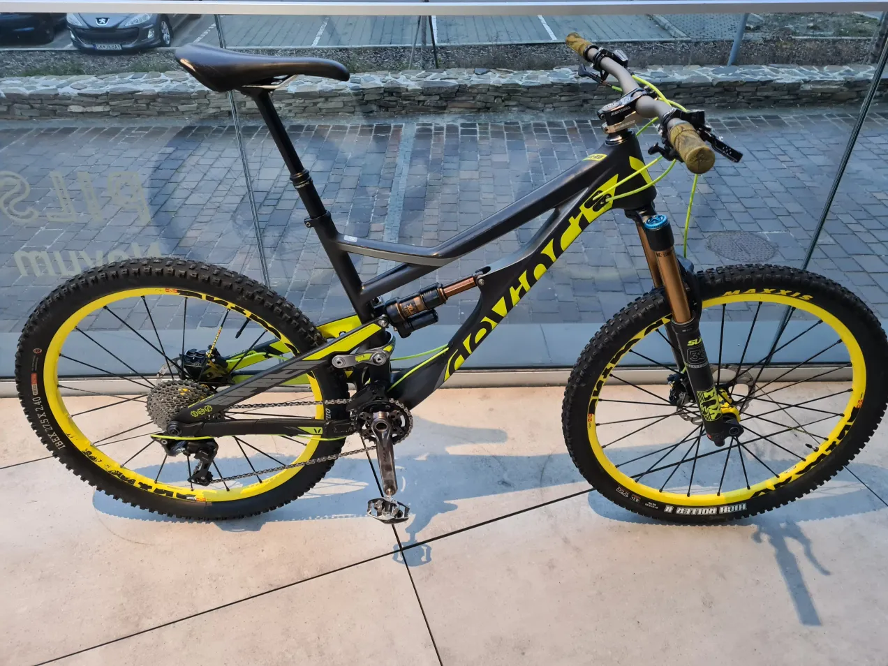 Devinci spartan store carbon 2016