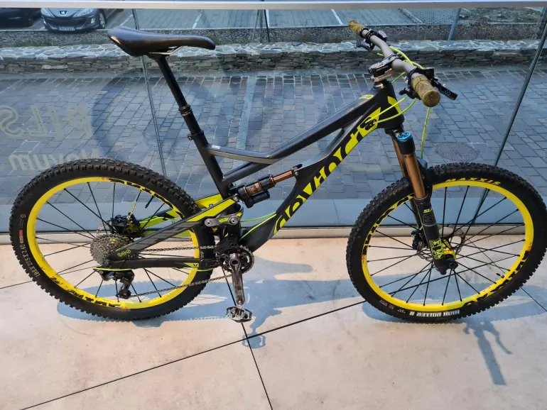 Used Devinci Spartan Carbon (L)1x11 XTR,HOPEtech3-REFURBISHED, Free EU delivery 2016 Mountainbike — image 1 of 13