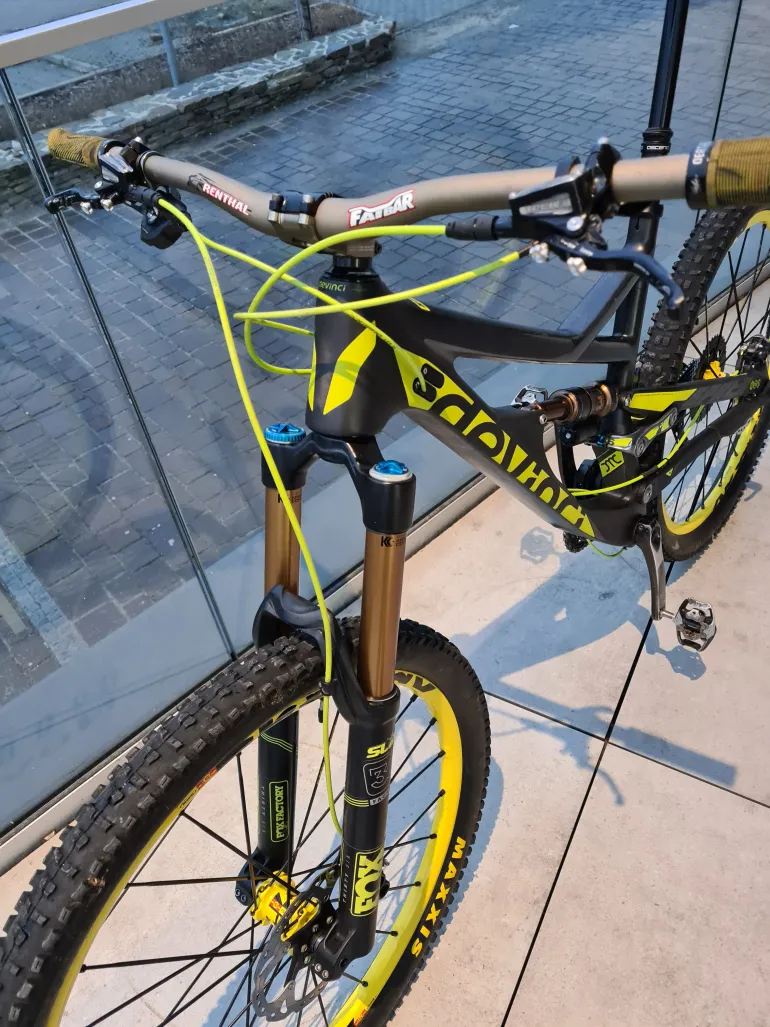 Used Devinci Spartan Carbon (L)1x11 XTR,HOPEtech3-REFURBISHED, Free EU delivery 2016 Mountainbike — image 2 of 13