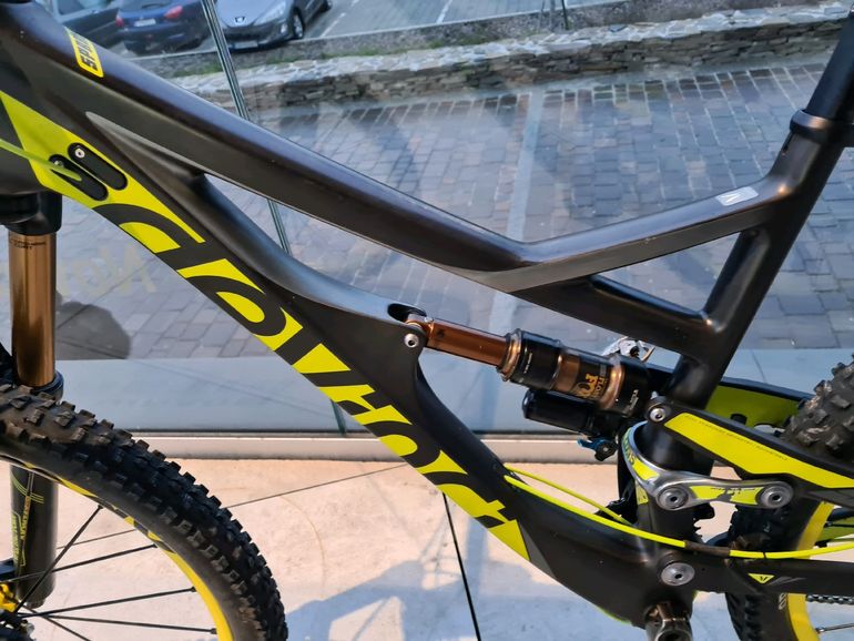 Used Devinci Spartan Carbon (L)1x11 XTR,HOPEtech3-REFURBISHED, Free EU delivery 2016 Mountainbike — image 8 of 13
