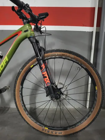 Used Merida Big nine 6000 2019 Mountainbike, Green — image 5 of 9