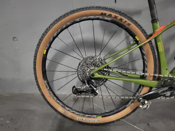 Used Merida Big nine 6000 2019 Mountainbike, Green — image 8 of 9