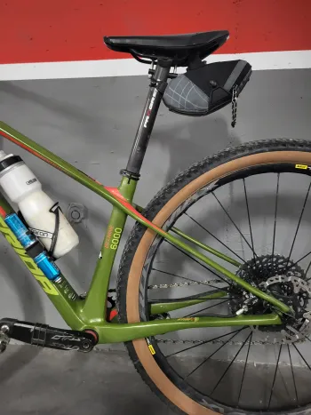 Used Merida Big nine 6000 2019 Mountainbike, Green — image 4 of 9