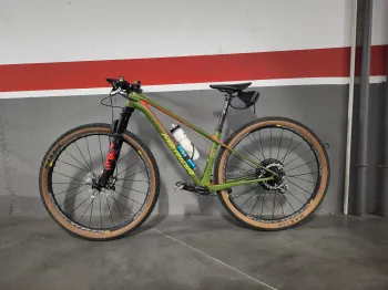 Used Merida Big nine 6000 2019 Mountainbike, Green — image 3 of 9