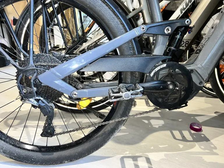 moustache friday 27 fs speed test