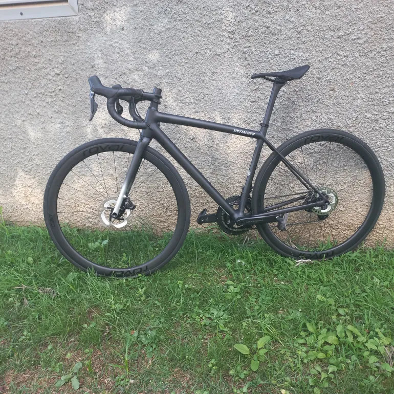 Used Specialized Aethos Expert 2023 Road & Gravel, Black — image 2 of 5