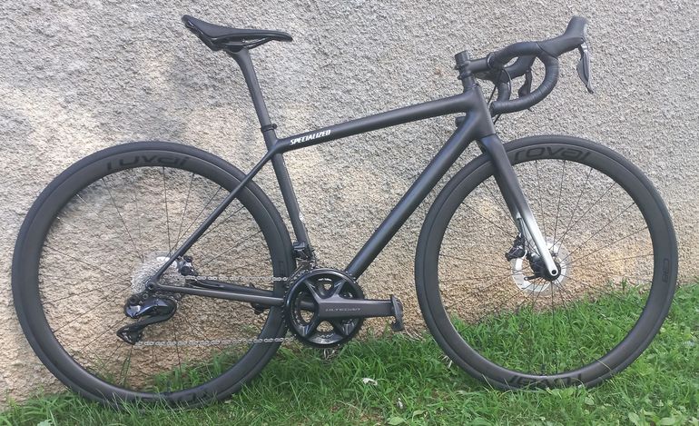 Used Specialized Aethos Expert 2023 Road & Gravel, Black — image 1 of 5